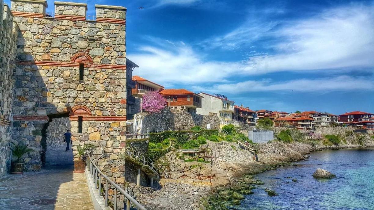 Gardenia Suites Sozopol Esterno foto